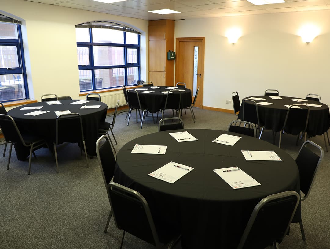 Connect Boardroom presentation setup